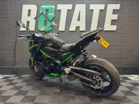 KAWASAKI Z900