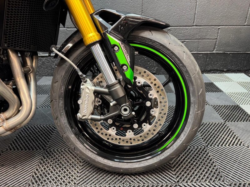 KAWASAKI Z900