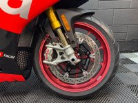 APRILIA RSV4