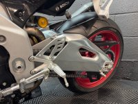 APRILIA RSV4