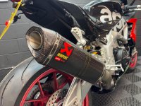 APRILIA RSV4