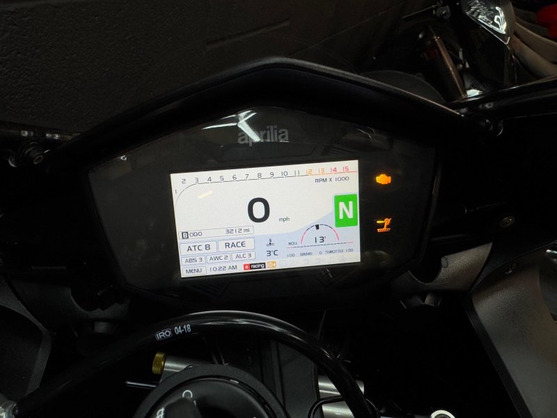 APRILIA RSV4