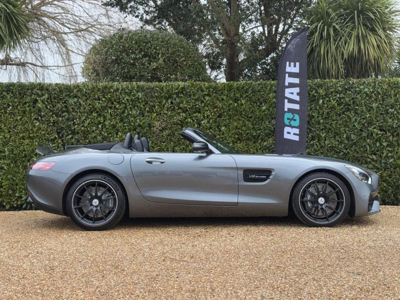 MERCEDES-BENZ AMG GT