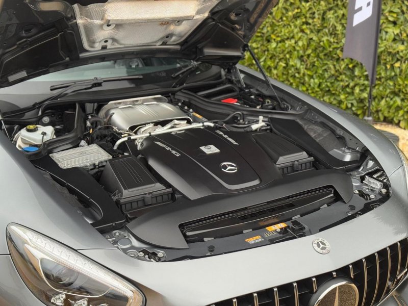 MERCEDES-BENZ AMG GT