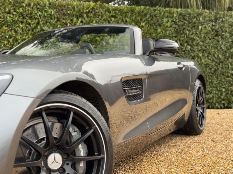 MERCEDES-BENZ AMG GT