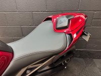 TRIUMPH STREET TRIPLE 765