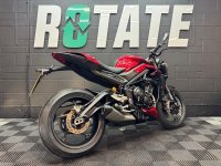 TRIUMPH STREET TRIPLE 765