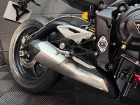 TRIUMPH STREET TRIPLE 765