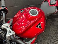 TRIUMPH STREET TRIPLE 765