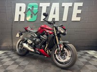 TRIUMPH STREET TRIPLE 765