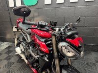 TRIUMPH STREET TRIPLE 765