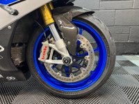BMW HP4