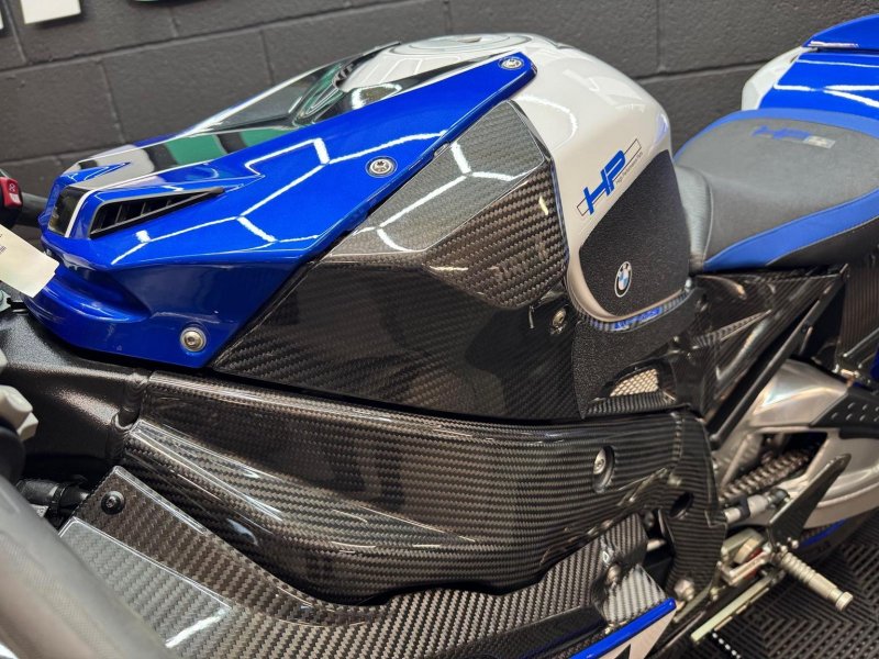 BMW HP4