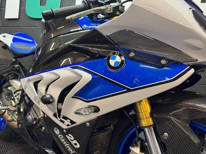 BMW HP4