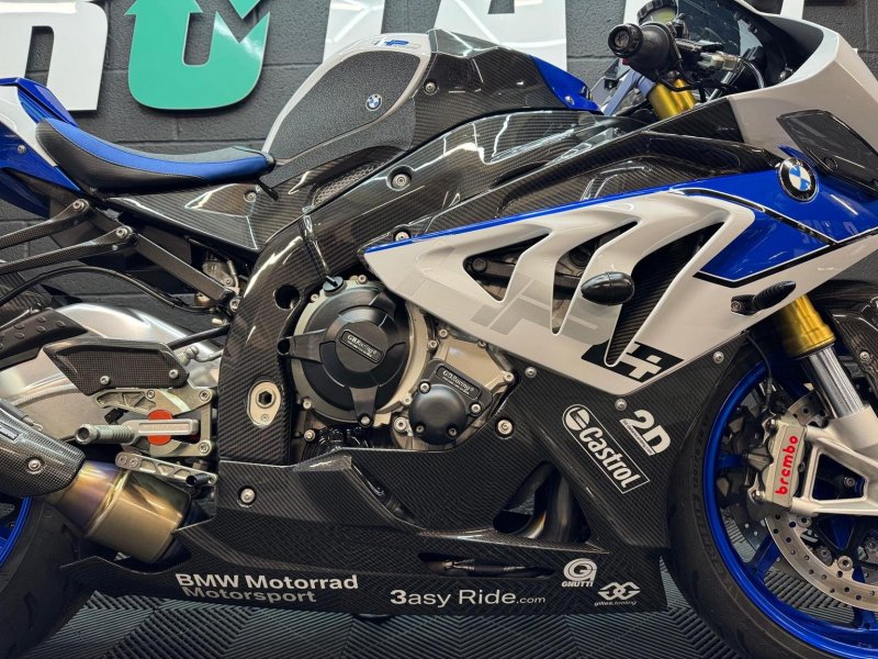 BMW HP4
