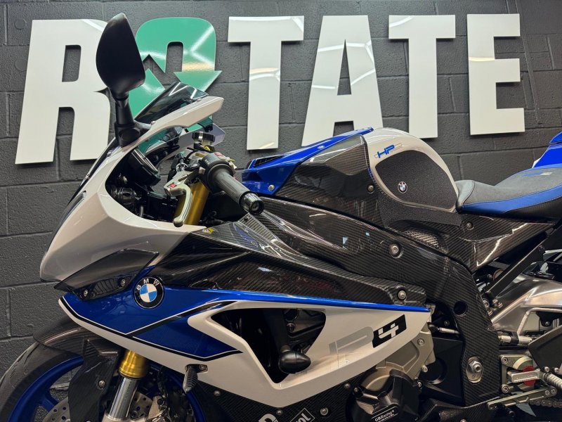 BMW HP4