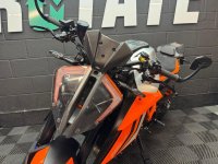 KTM 1290 SUPER DUKE R