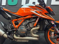 KTM 1290 SUPER DUKE R