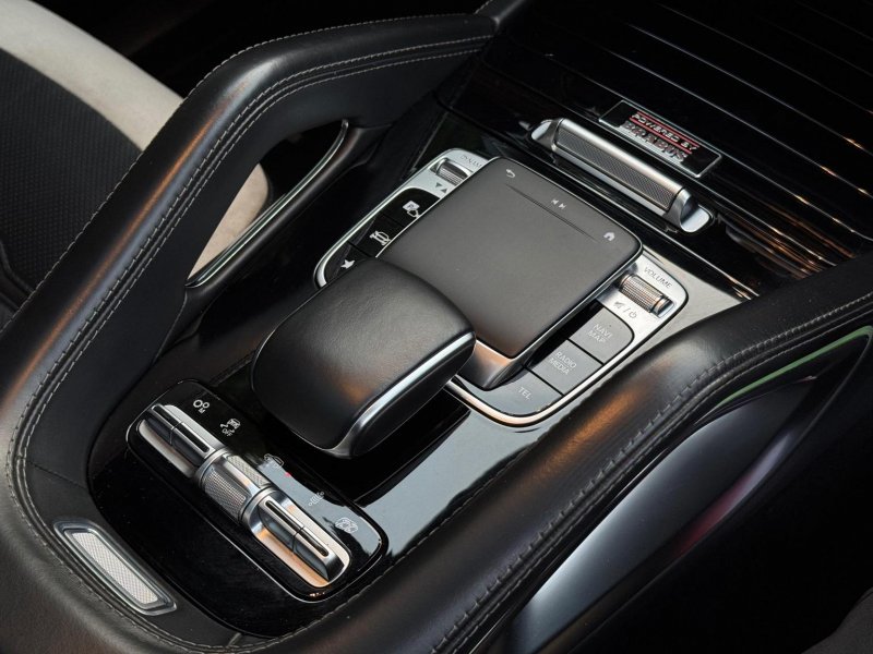 MERCEDES-BENZ GLE CLASS