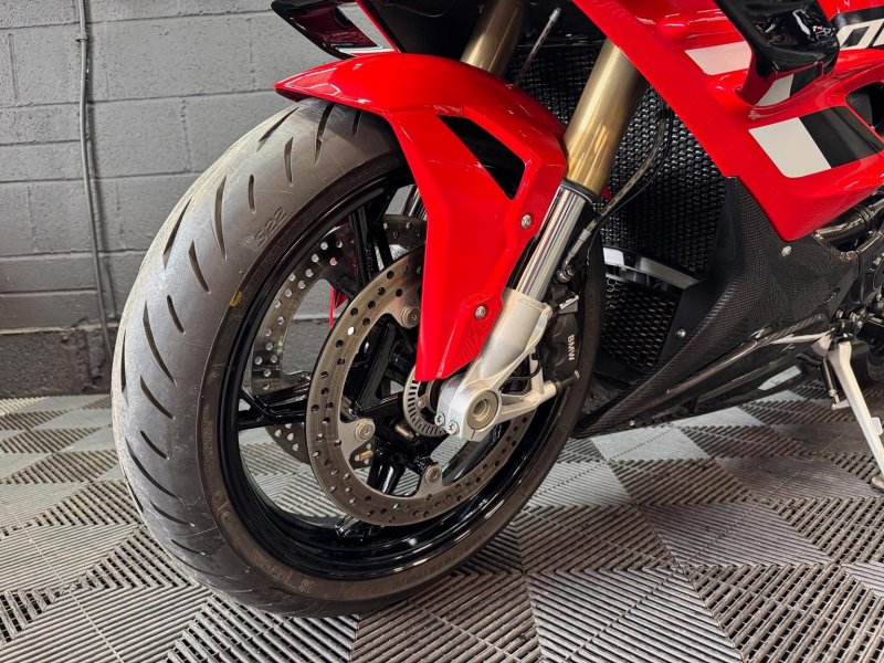 BMW S1000RR