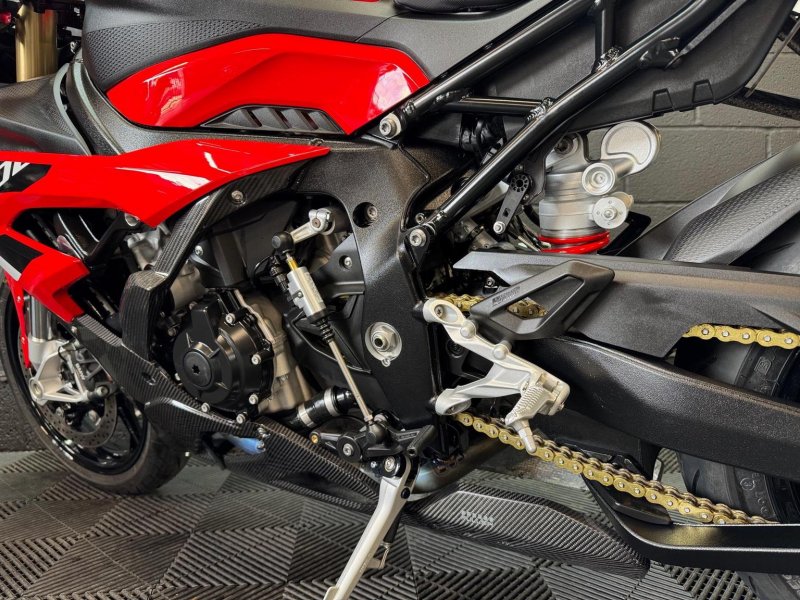 BMW S1000RR