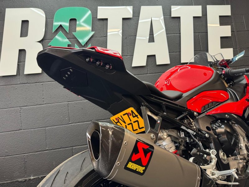 BMW S1000RR