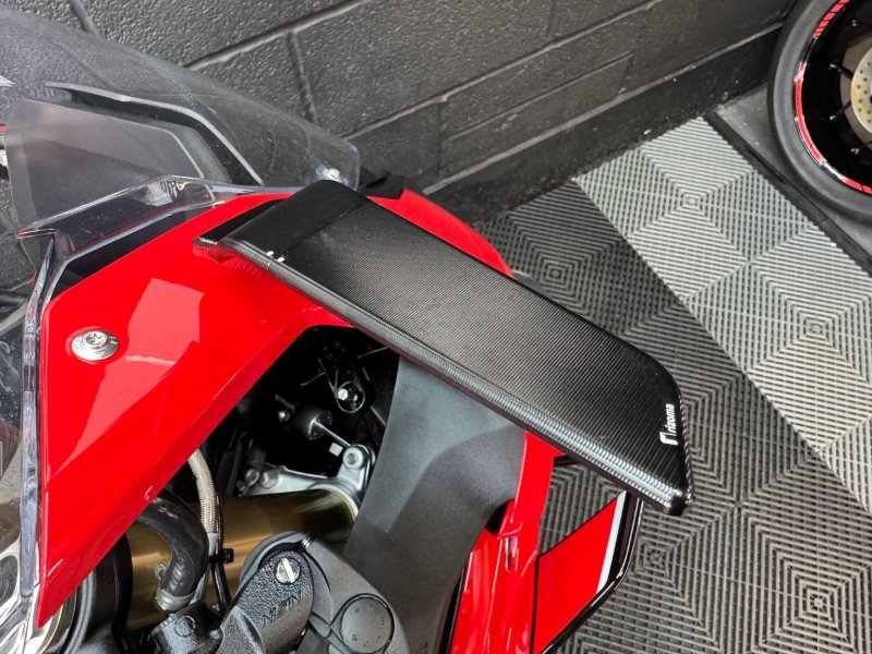 BMW S1000RR