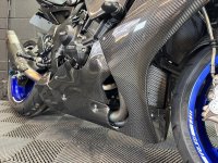 YAMAHA R1M