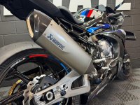 BMW M1000RR