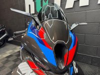 BMW M1000RR
