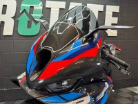 BMW M1000RR