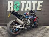 BMW M1000RR
