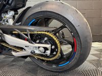 BMW M1000RR