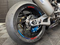 BMW M1000RR