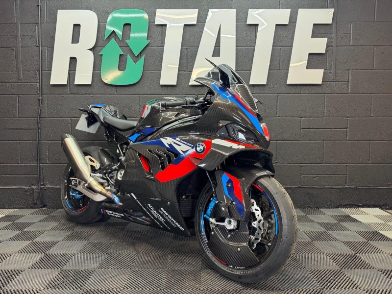 BMW M1000RR