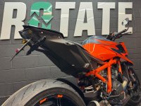 KTM 1290 SUPER DUKE R