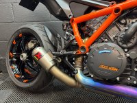 KTM 1290 SUPER DUKE R