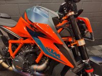 KTM 1290 SUPER DUKE R