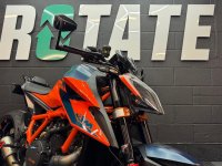 KTM 1290 SUPER DUKE R