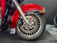 HARLEY-DAVIDSON Touring