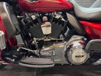 HARLEY-DAVIDSON Touring