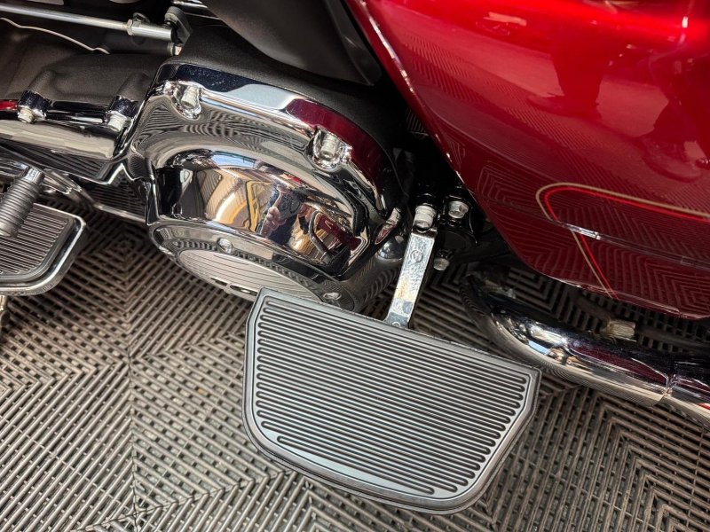 HARLEY-DAVIDSON Touring
