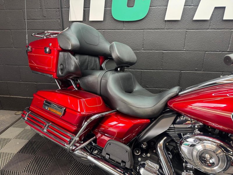 HARLEY-DAVIDSON Touring