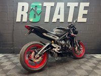 TRIUMPH STREET TRIPLE 765