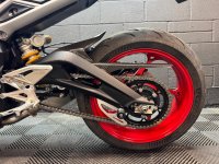 TRIUMPH STREET TRIPLE 765