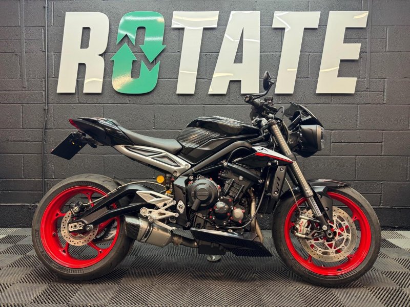 TRIUMPH STREET TRIPLE 765