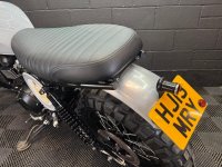 TRIUMPH Scrambler