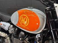 TRIUMPH Scrambler