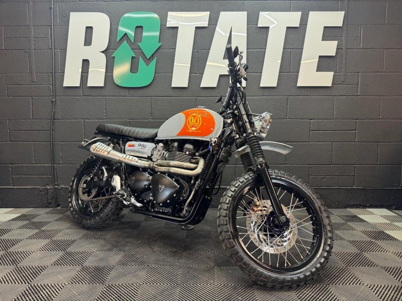 TRIUMPH Scrambler