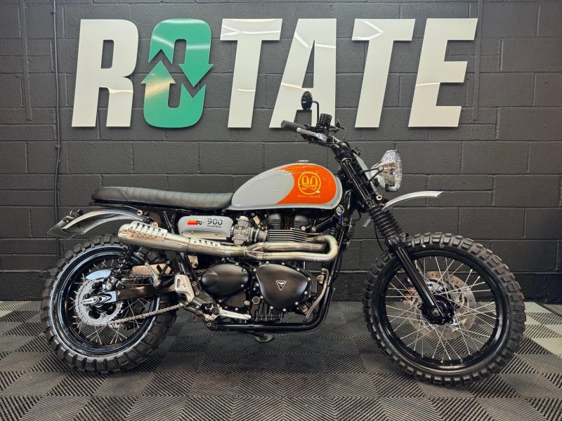 TRIUMPH Scrambler